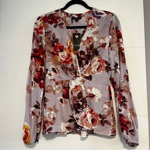 Guess | NWT Chava Twist Front Top